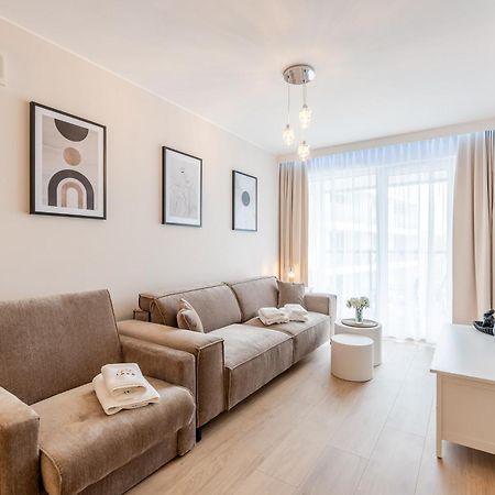 Laba Kolobrzeg Apartamenty Kasprowicza 20C Parking Basen Fitness Bawialnia W Cenie, Parkplatz Schwimmbad Fitness Spielzimmer Im Preis Экстерьер фото
