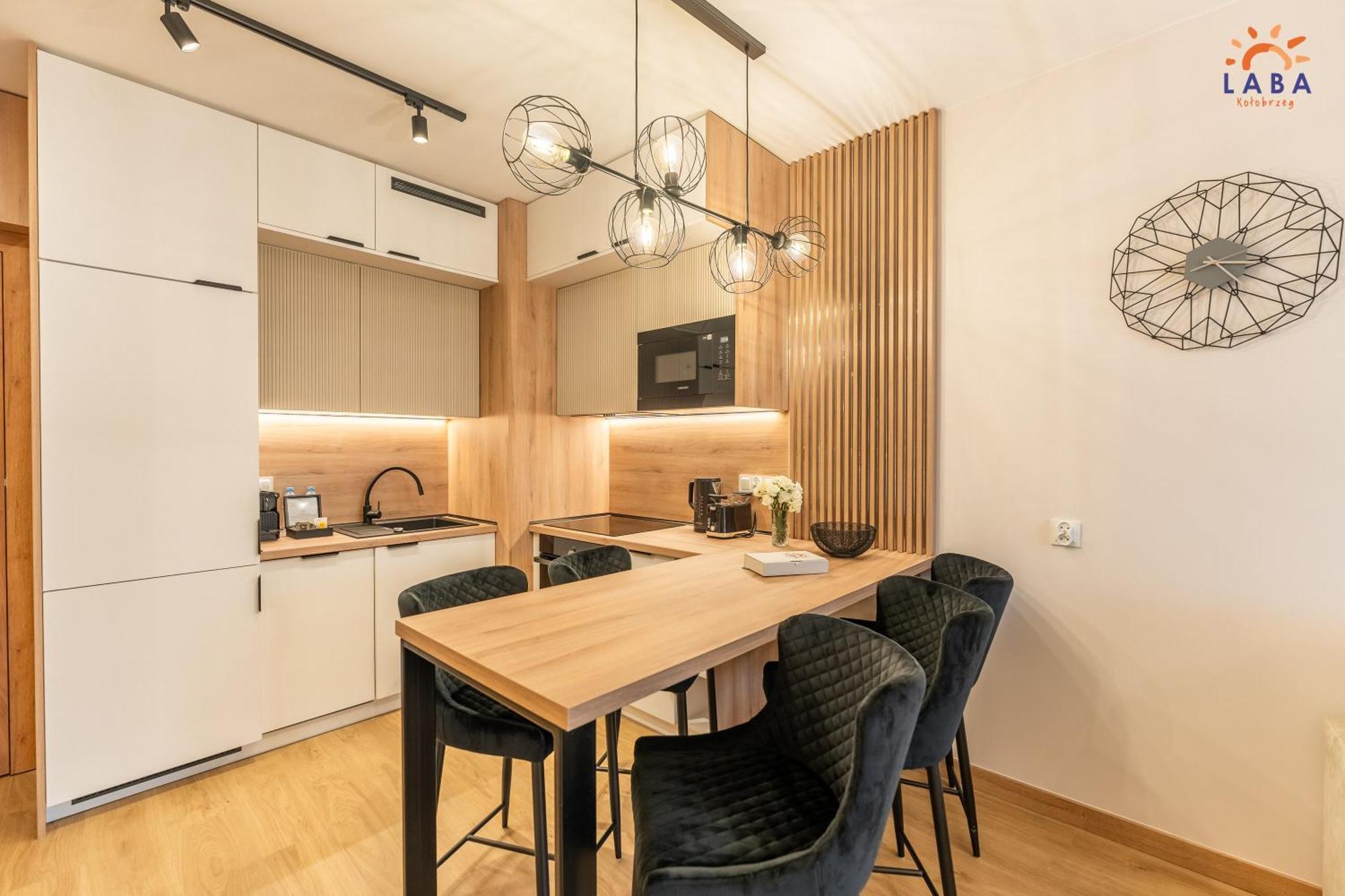 Laba Kolobrzeg Apartamenty Kasprowicza 20C Parking Basen Fitness Bawialnia W Cenie, Parkplatz Schwimmbad Fitness Spielzimmer Im Preis Экстерьер фото