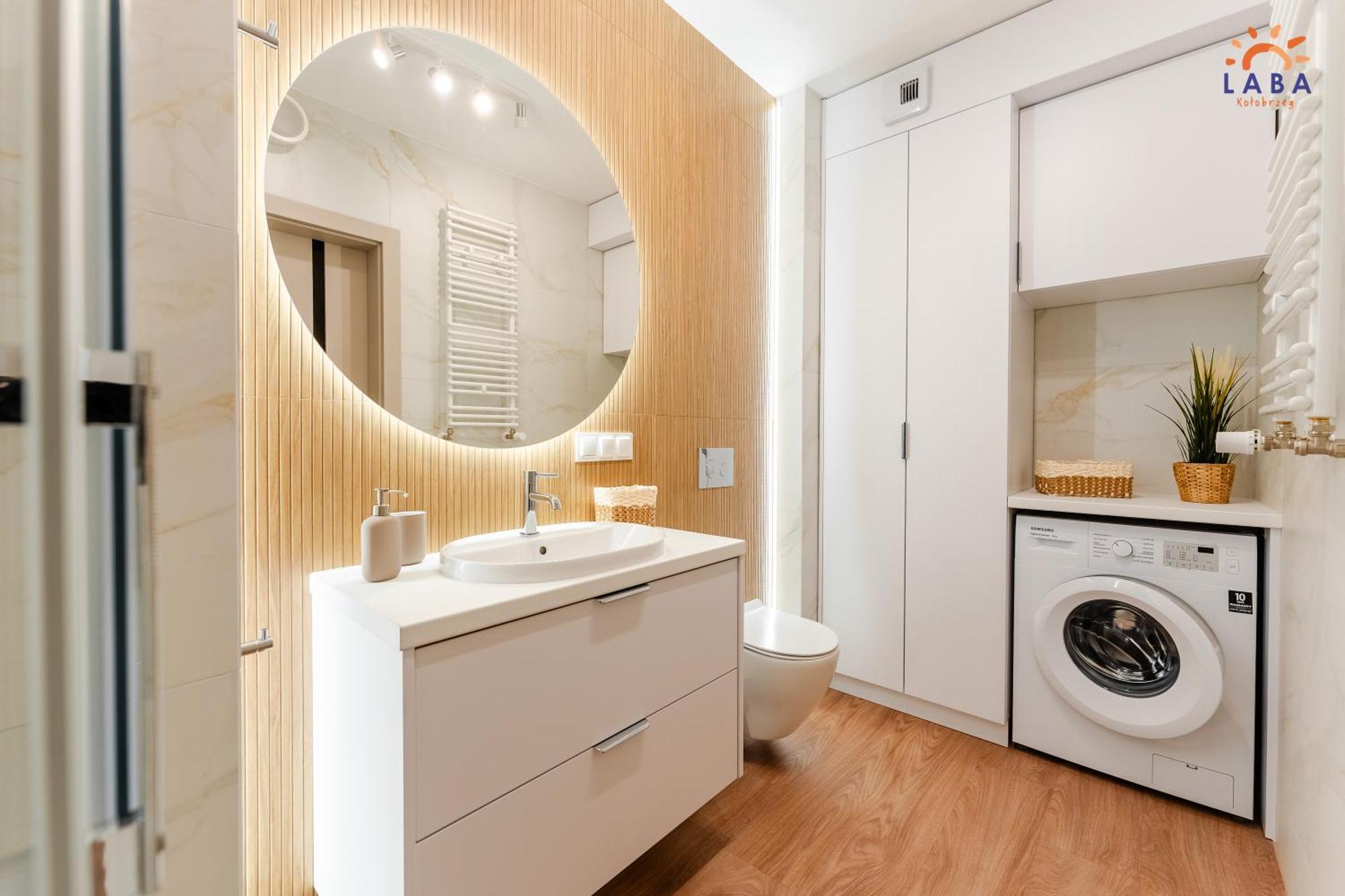 Laba Kolobrzeg Apartamenty Kasprowicza 20C Parking Basen Fitness Bawialnia W Cenie, Parkplatz Schwimmbad Fitness Spielzimmer Im Preis Экстерьер фото